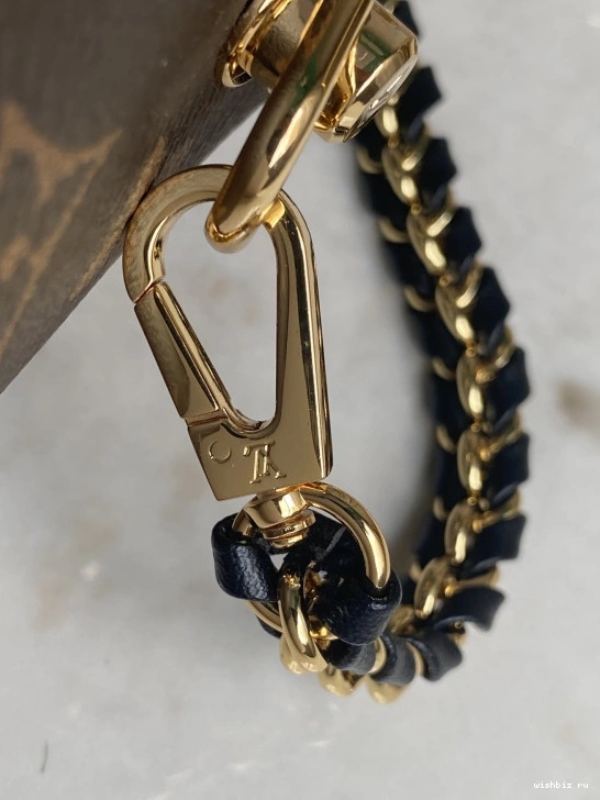 WIS VUITTON LOUIS PM VANITY 0820